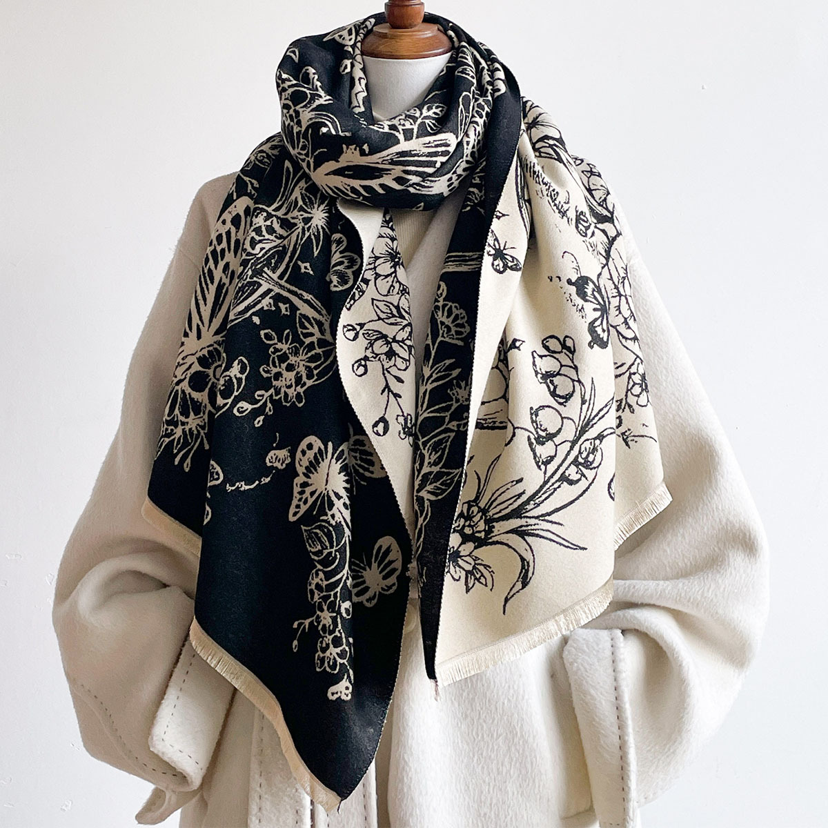 Pashmina Wrap Large - Syal Kasmir Imitasi Untuk Wanita, Berumbai,