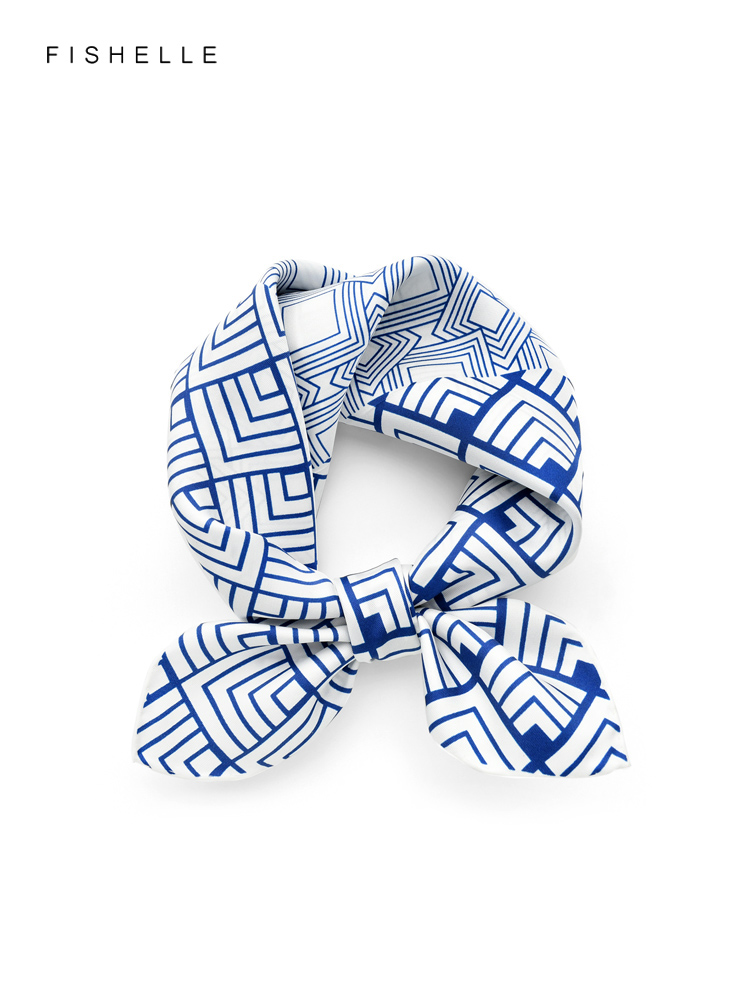 Scarf Silk Square - Cina Klasik Biru Putih Porselen Syal