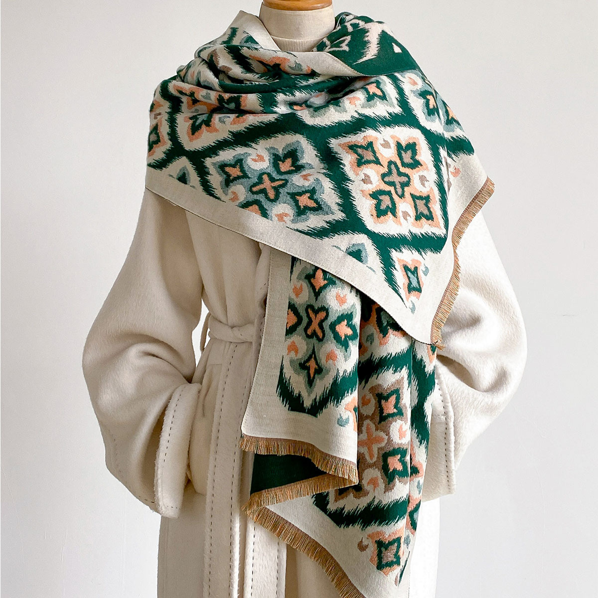 Syal Wanita Reversible Imitasi - Woven Scarf Blanket ulasan dan harga