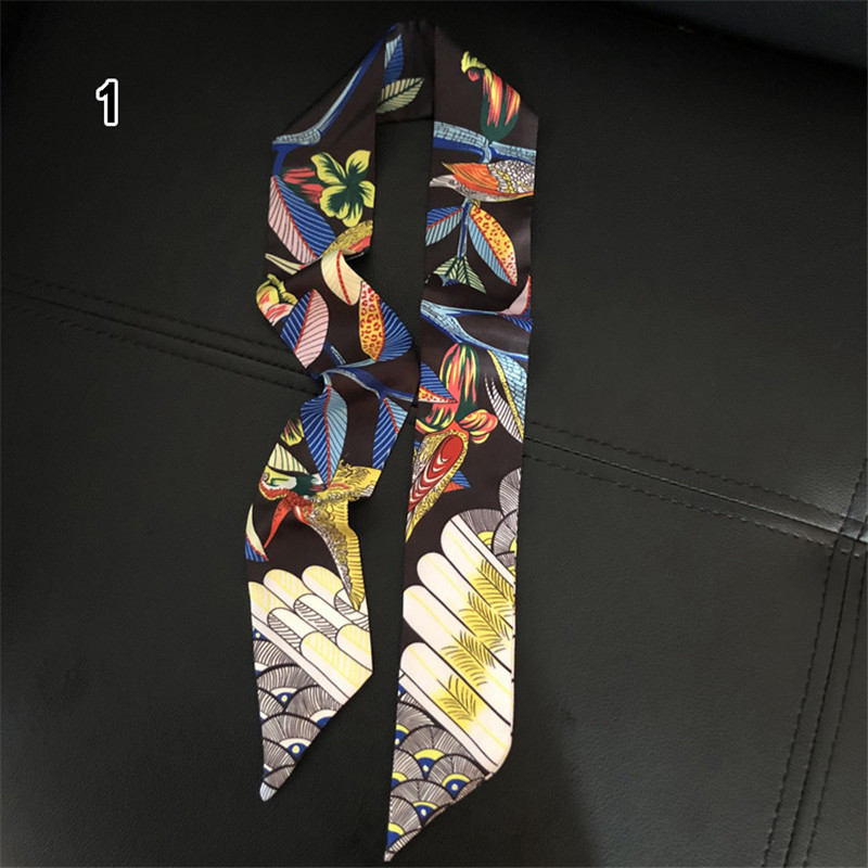 Mewah Merek Hummingbird Cetak  - Ascot Neck Scarf ulasan dan harga