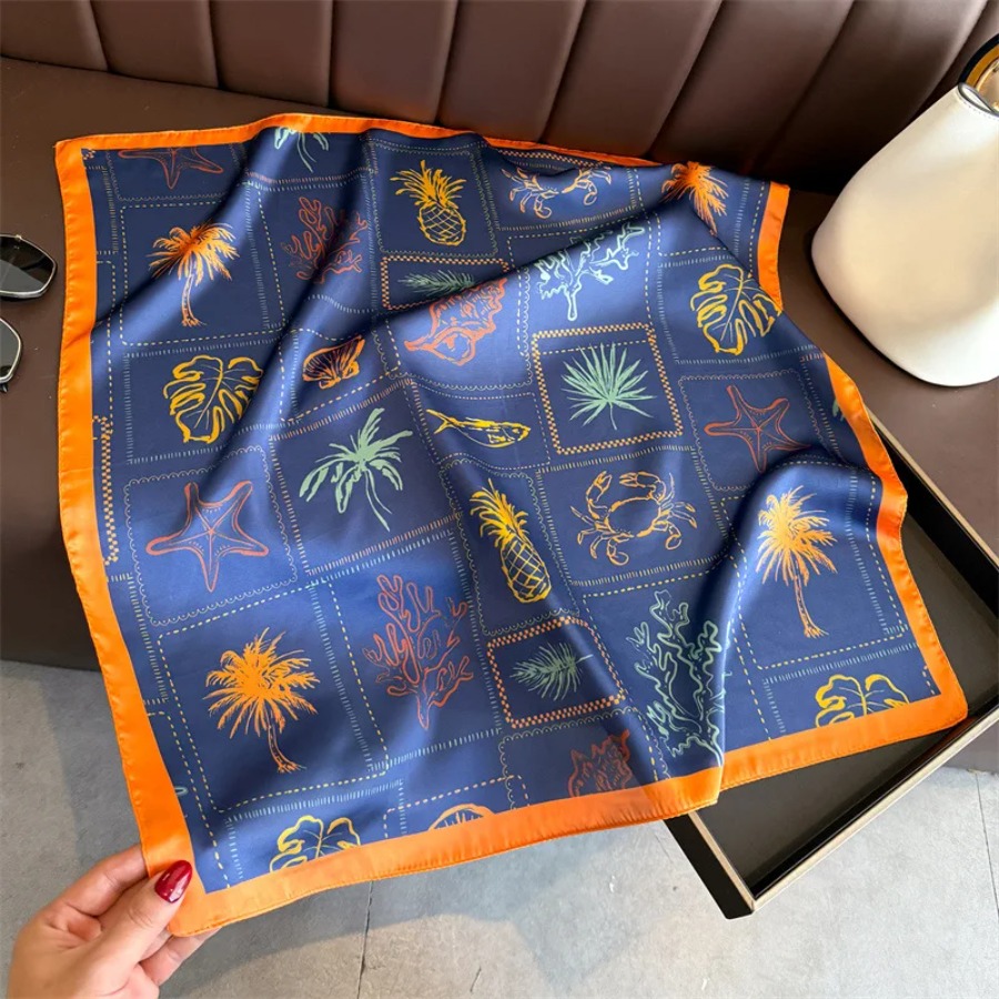 Syal Sutra Persegi Motif Biru  - Bandana Cotton ulasan dan harga
